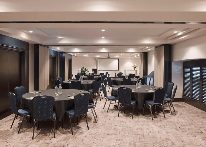 Rydges Darling Square Apartment Hotel
